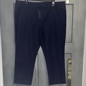 Women’s Tommy Hilfiger Waverly Fit Stretch Slim Capri Navy Blue